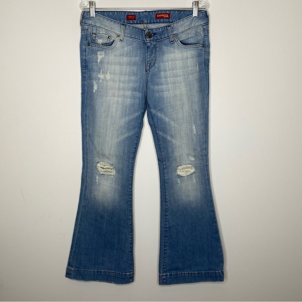 Express Y2K Fit and Flare Stella Distressed Jeans
